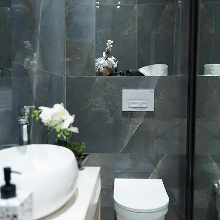 Golden Corner 1 - Sweet Escape Tirana